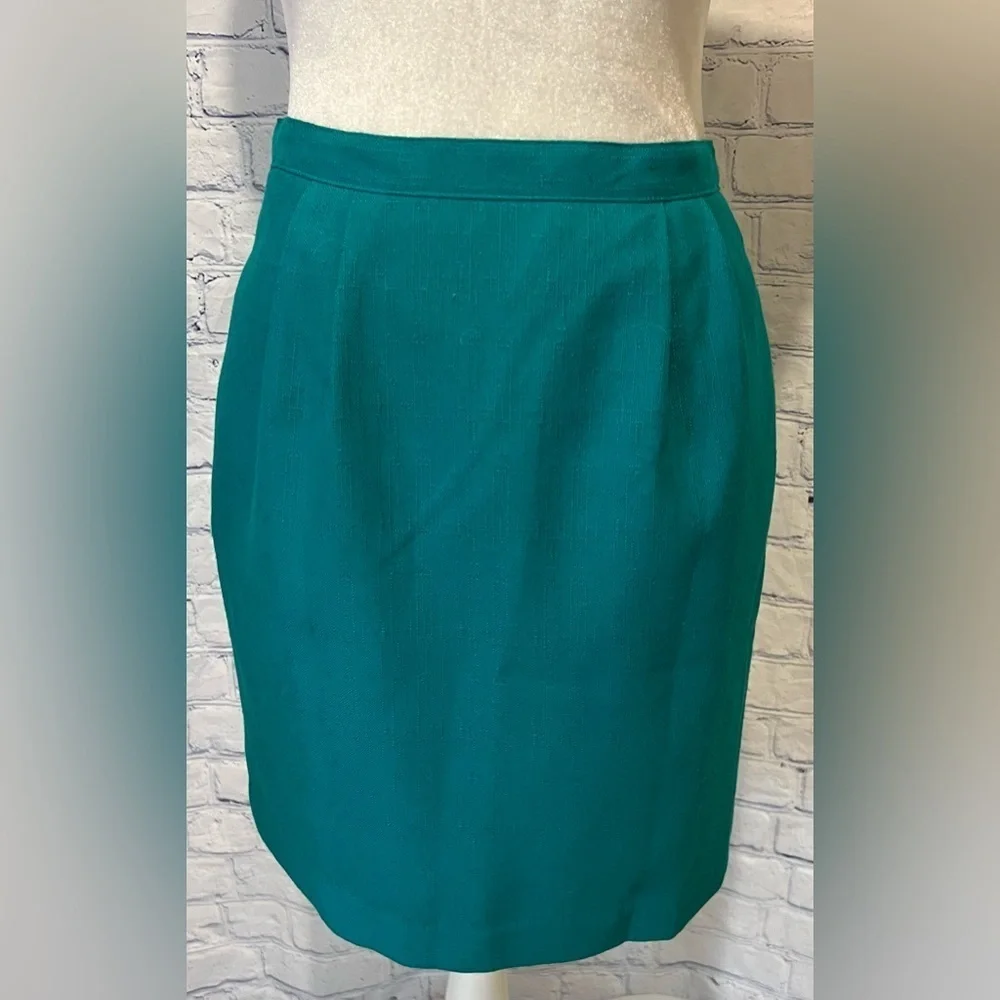 Vintage Sassoon Teal Skirt Suit With Gold Tone Buttons 2 Pcs Set Size 8 - Picture 7 of 13